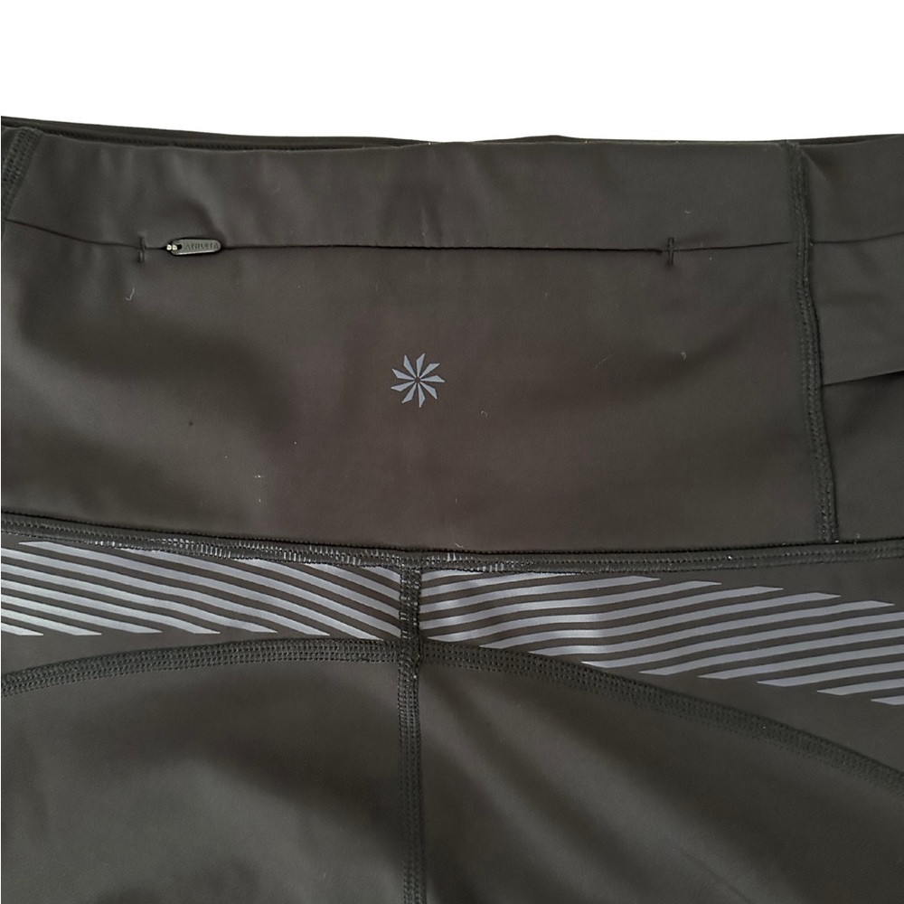 Allyson Felix x Athleta Felix Bike Shorts - Picture 5 of 7